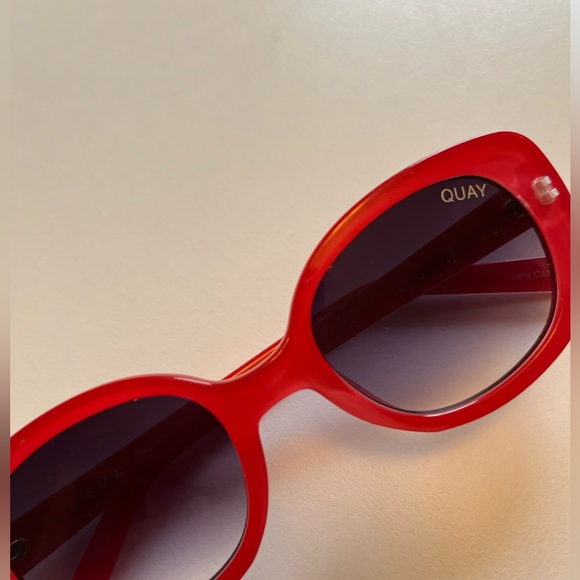 Quay Australia x Desi Perkins Lulu Red Oval Sunglasses - Picture 9 of 11